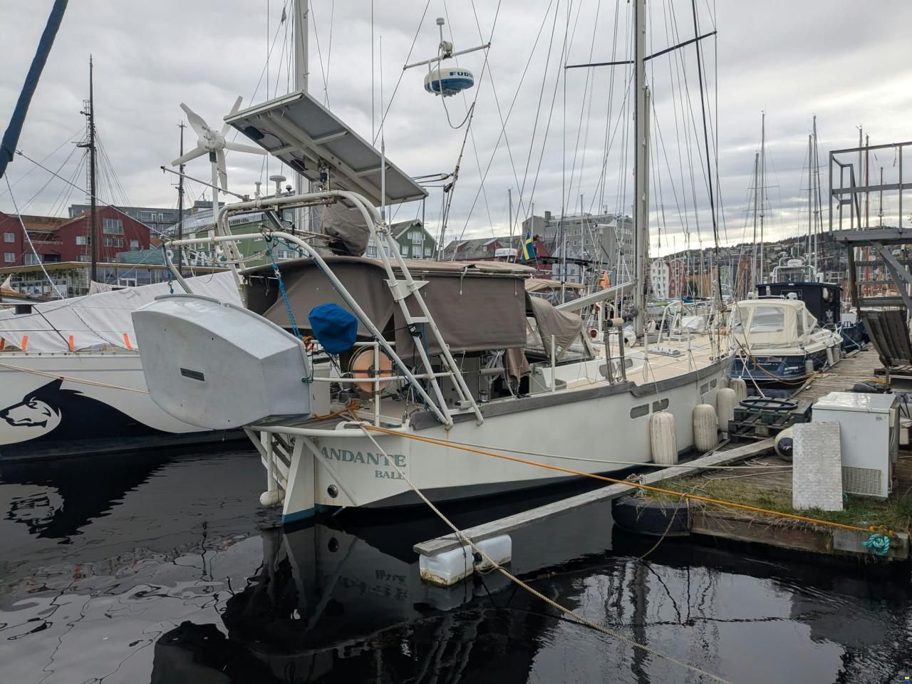 Promovoile / Galapagos 45