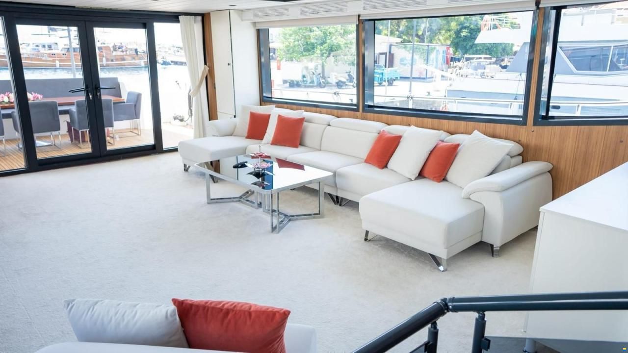 Custom Trawler 26m