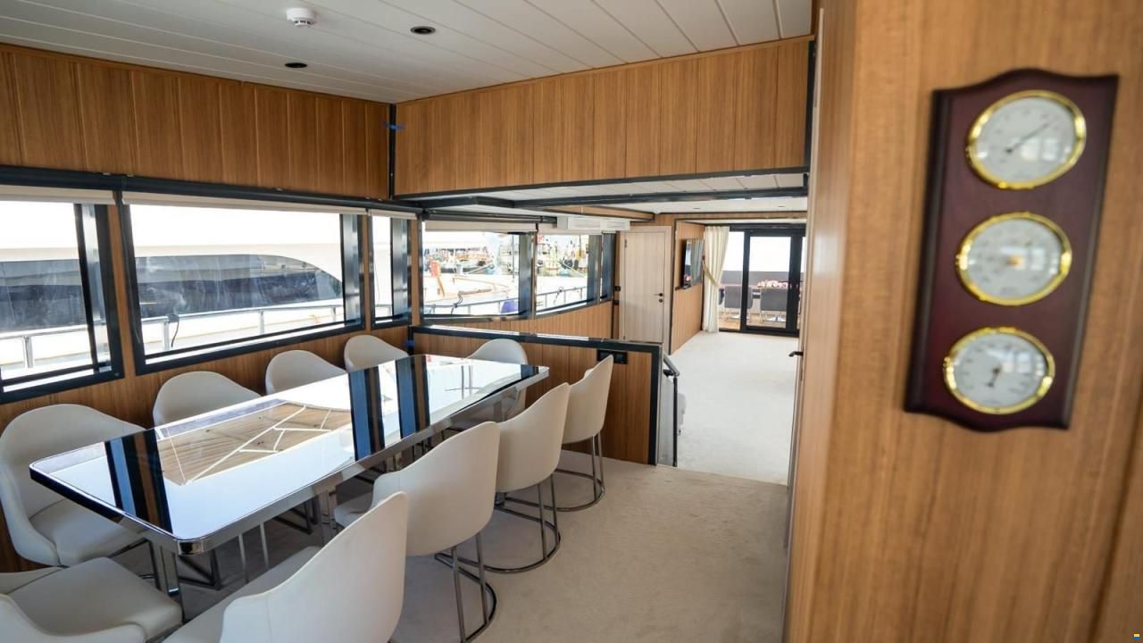 Custom Trawler 26m