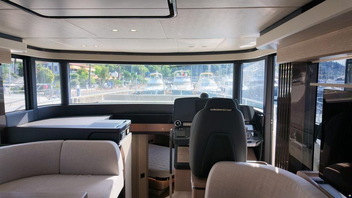 Absolute Navetta 52