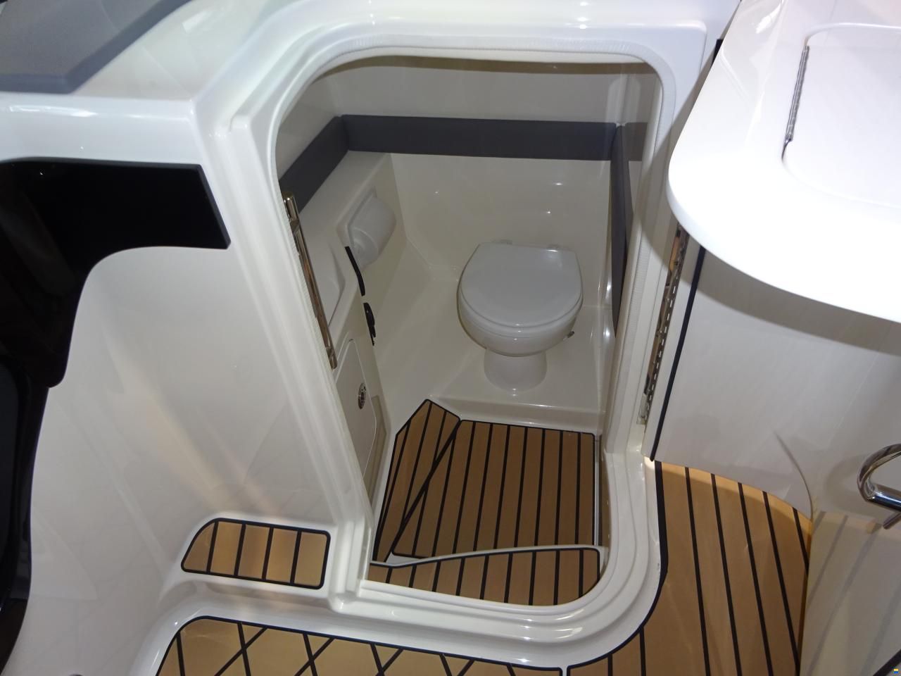 Sea Ray 280 SLX