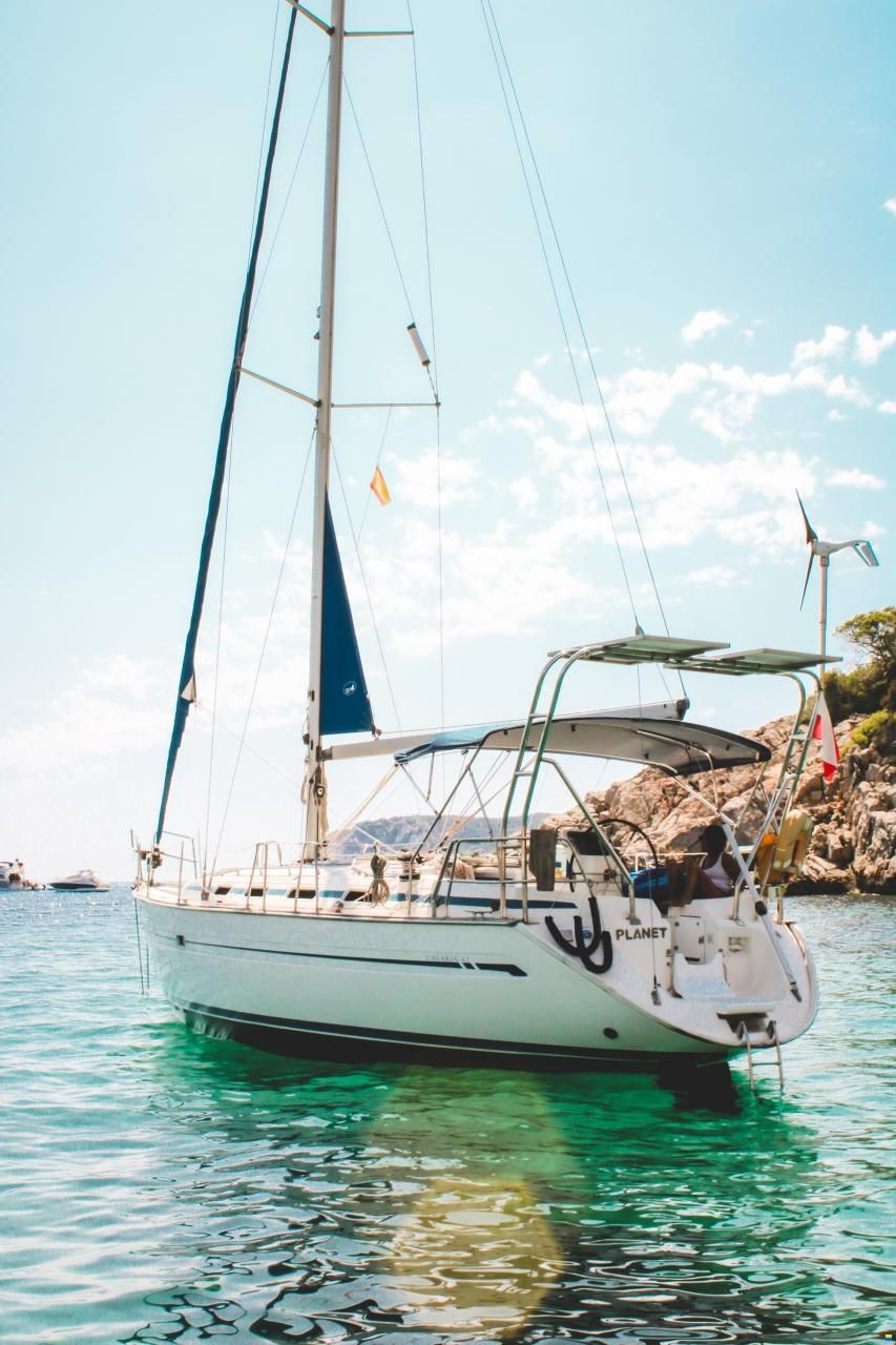 Bavaria 42