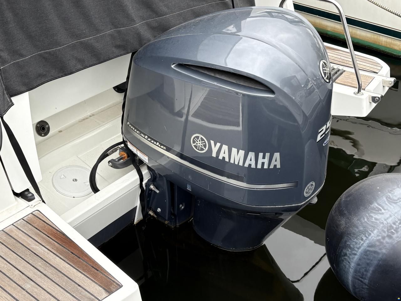 Jeanneau Merry Fisher 895