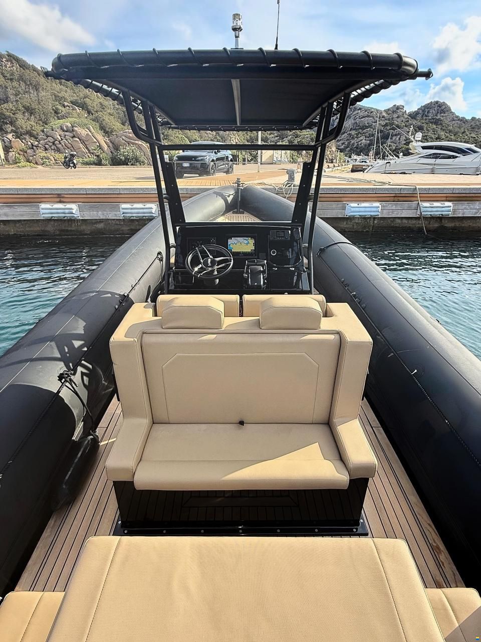 SeaWater Phantom 300