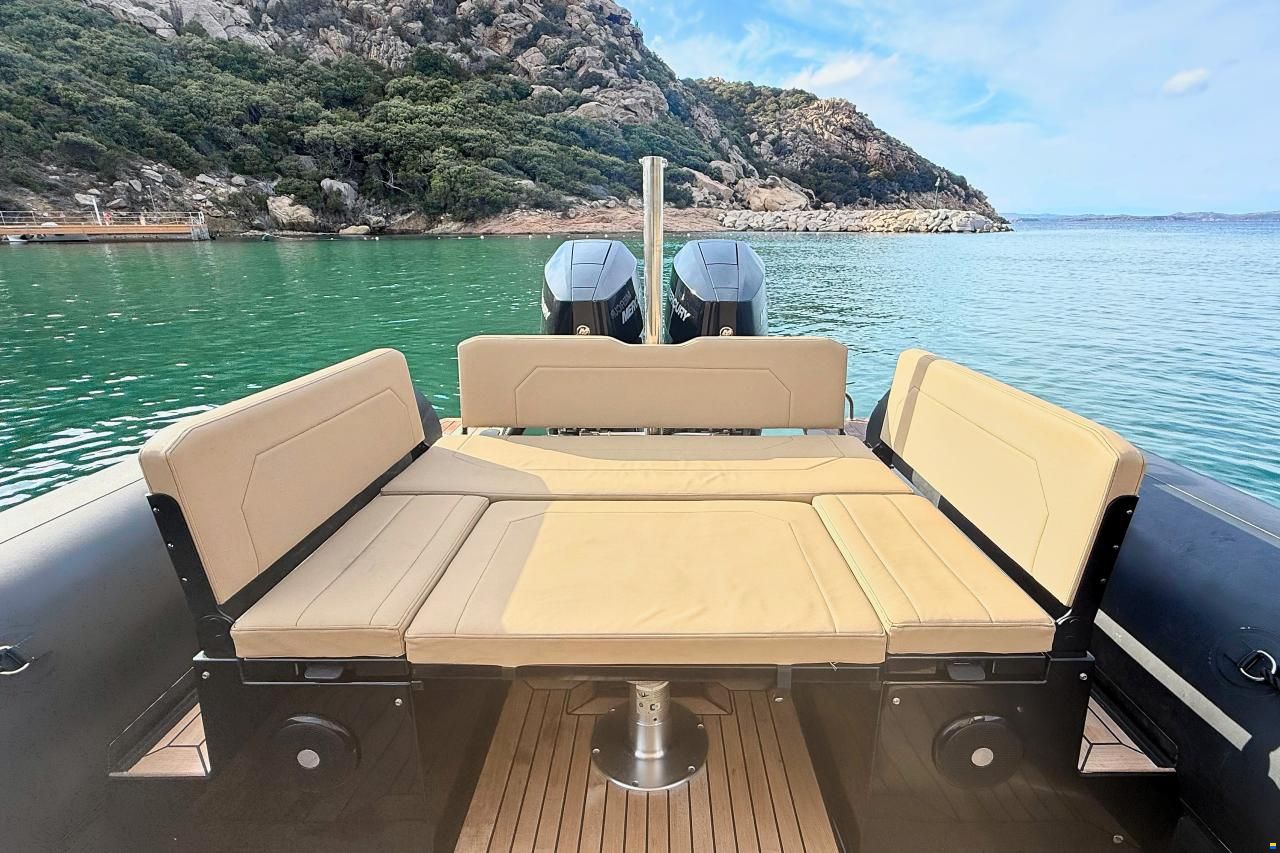 SeaWater Phantom 300