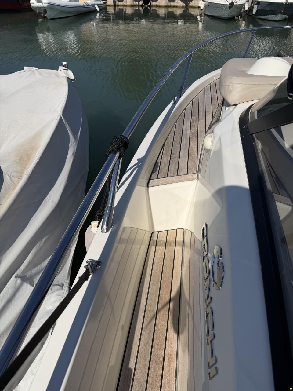 Cranchi Endurance 30