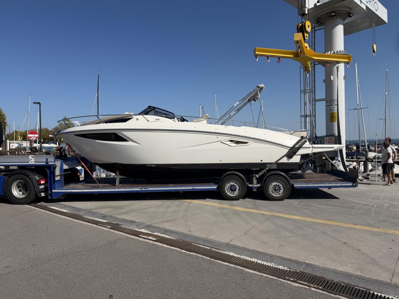 Cranchi Endurance 30