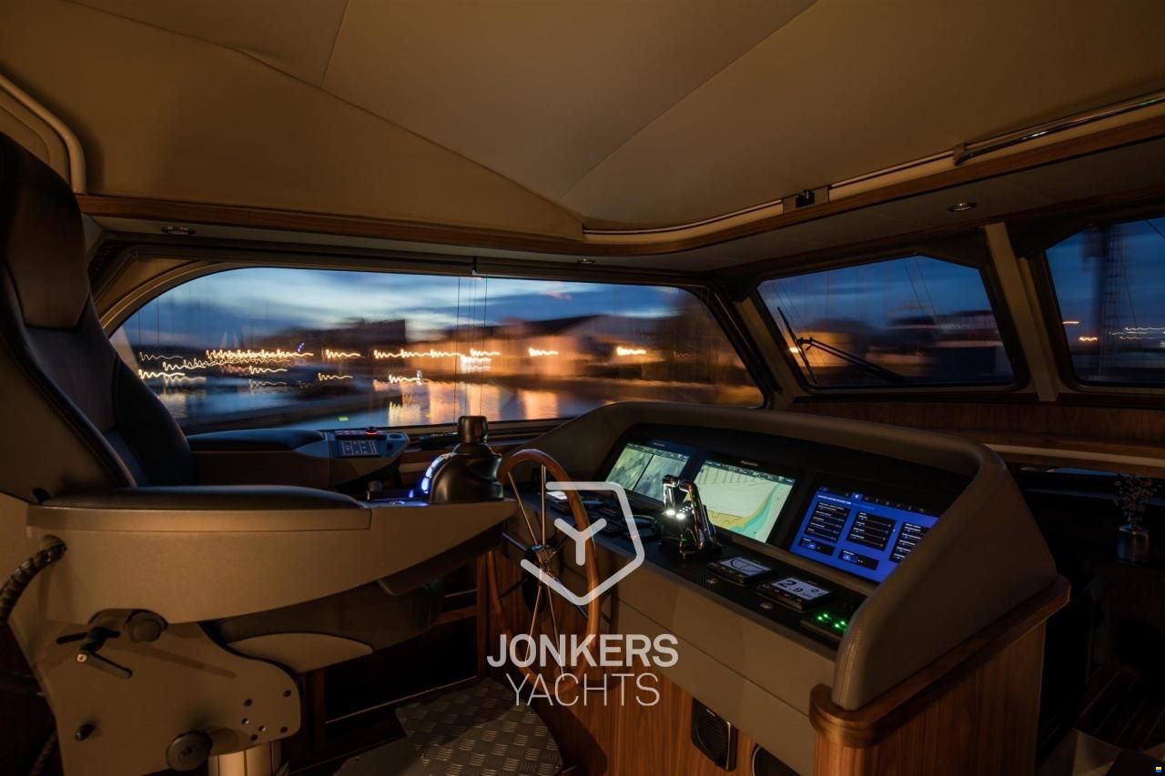Linssen Grand Sturdy 590 AC Variotop "