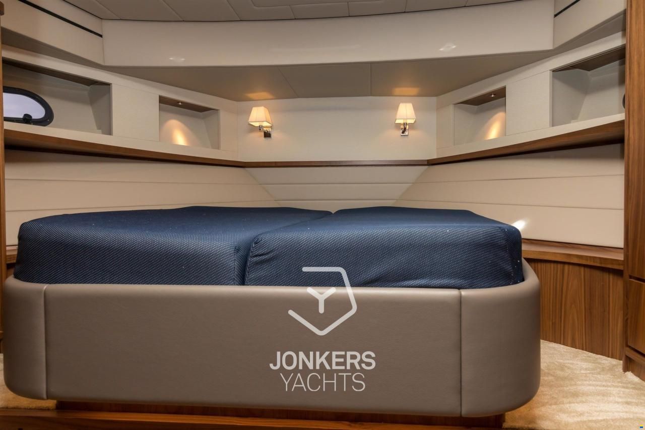Linssen Grand Sturdy 590 AC Variotop "