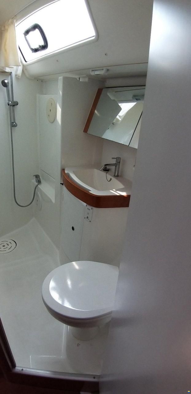 Beneteau OCEANIS 40