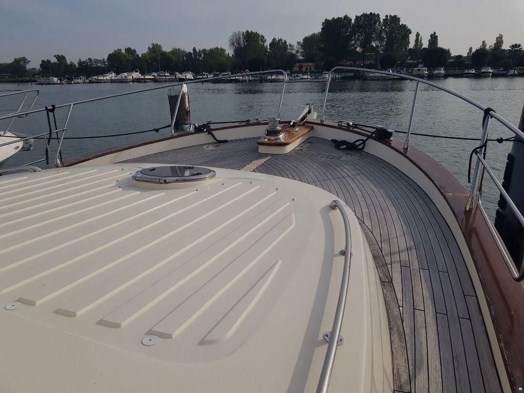 Abati Yachts 46 NEWPORT