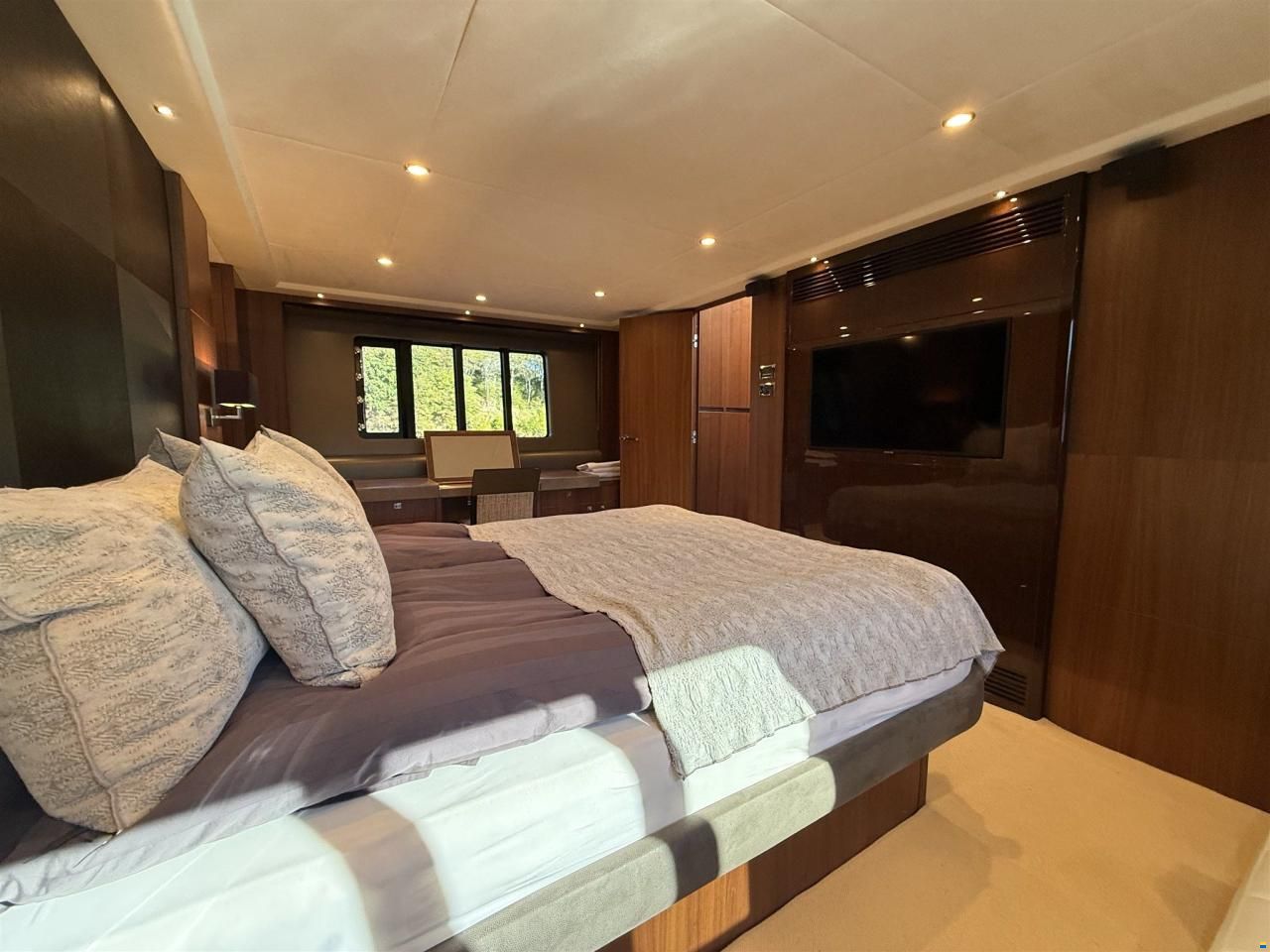 Princess 72 Motor Yacht