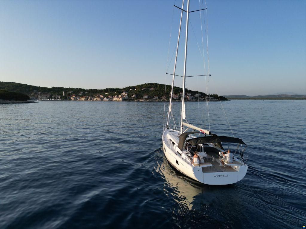 Hanse 508