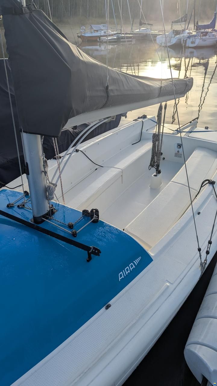 Aira 22