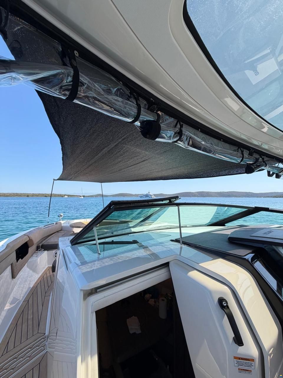 Sea Ray SLX 400 Outboard