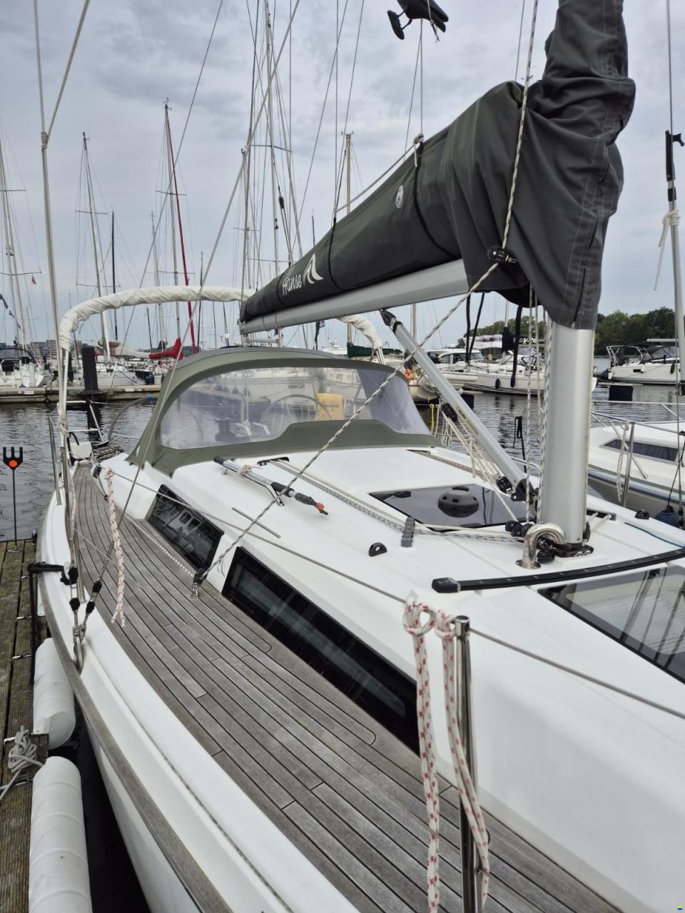 Hanse 315