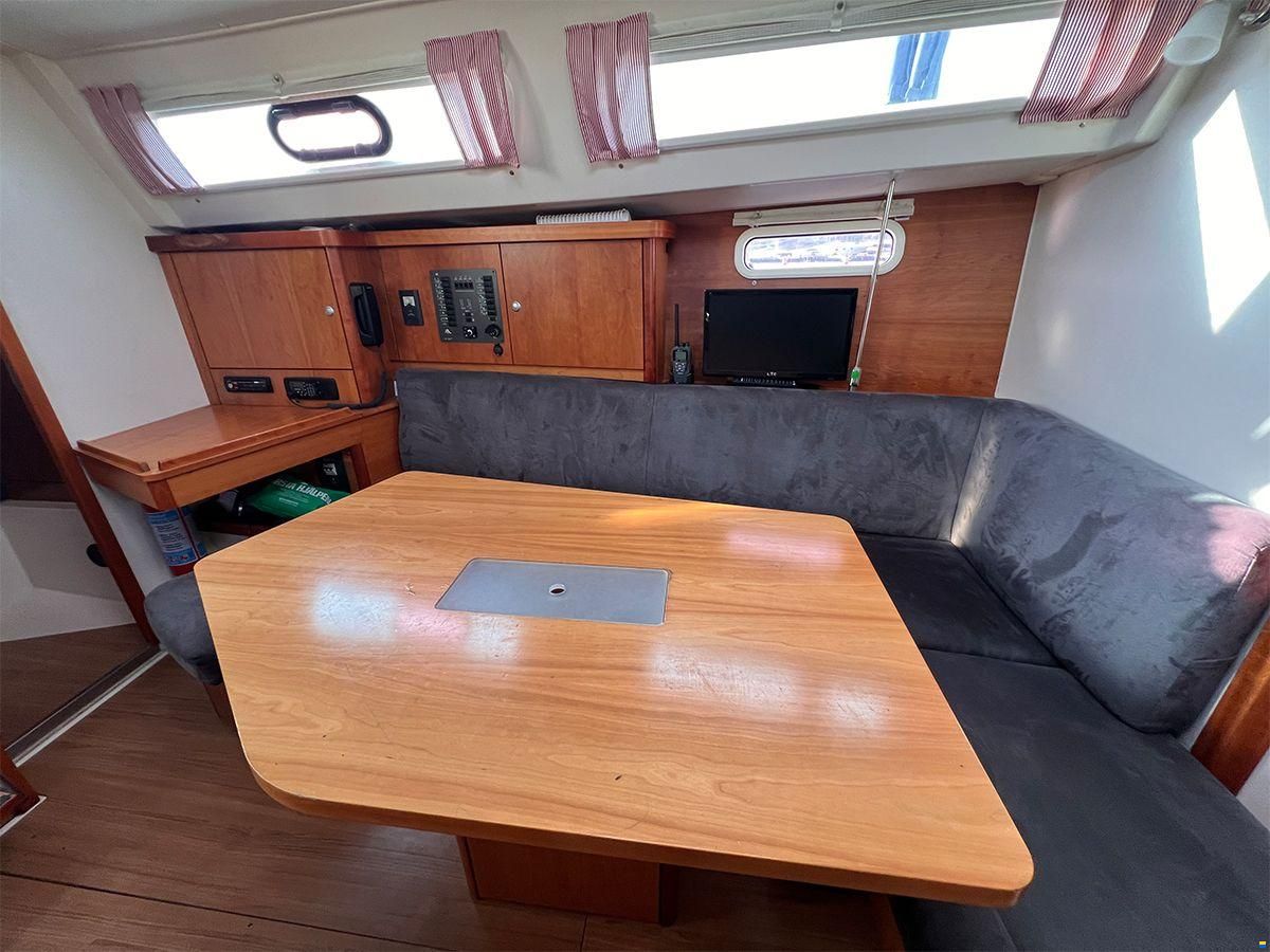 Hanse 350