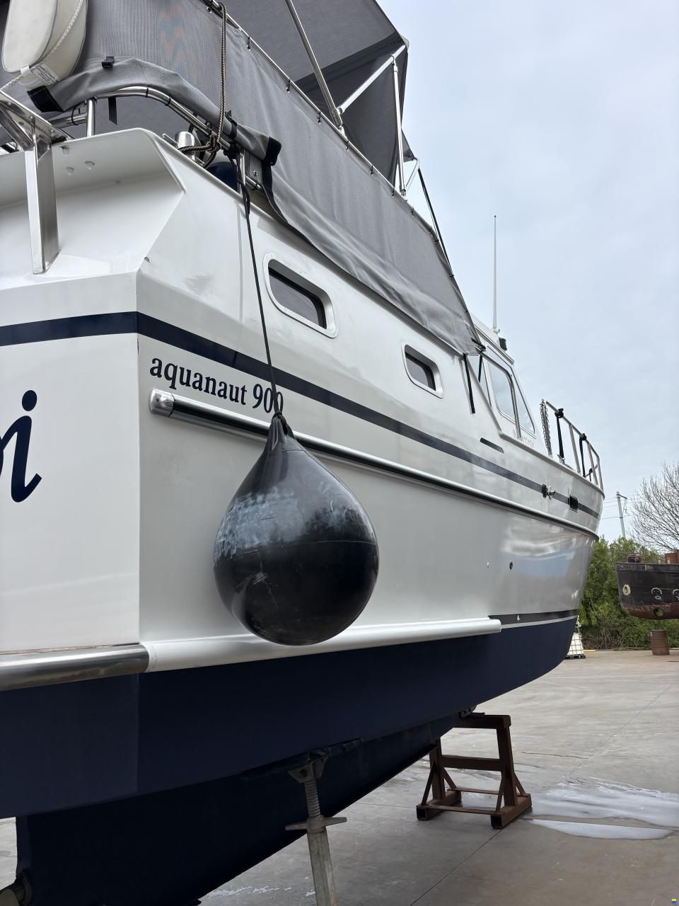 Aquanaut 900 Beauty