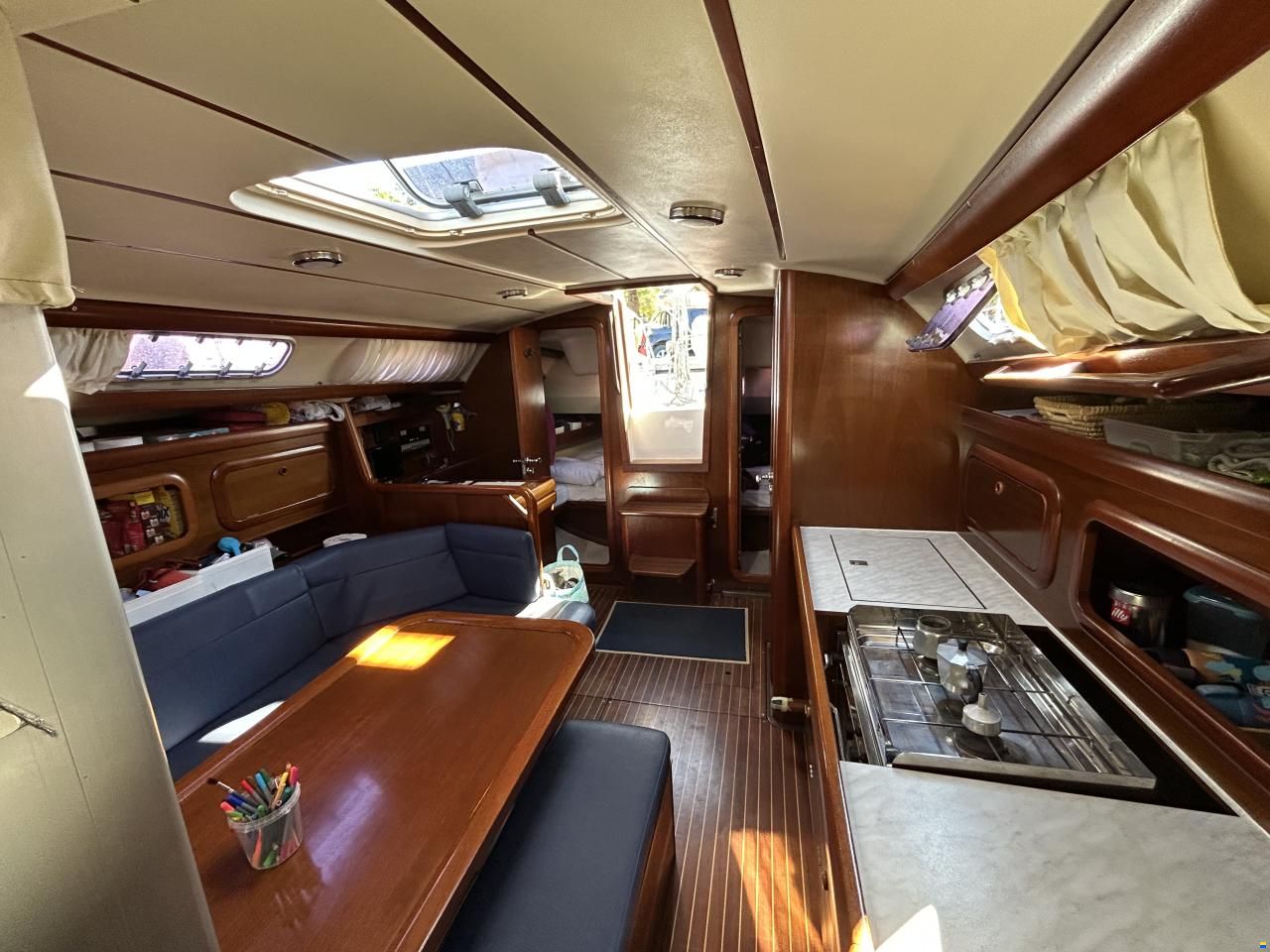 Grand Soleil 37