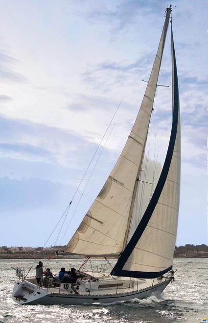 Beneteau First 38