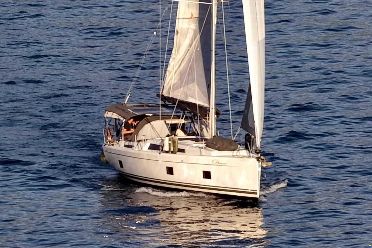 Hanse 418