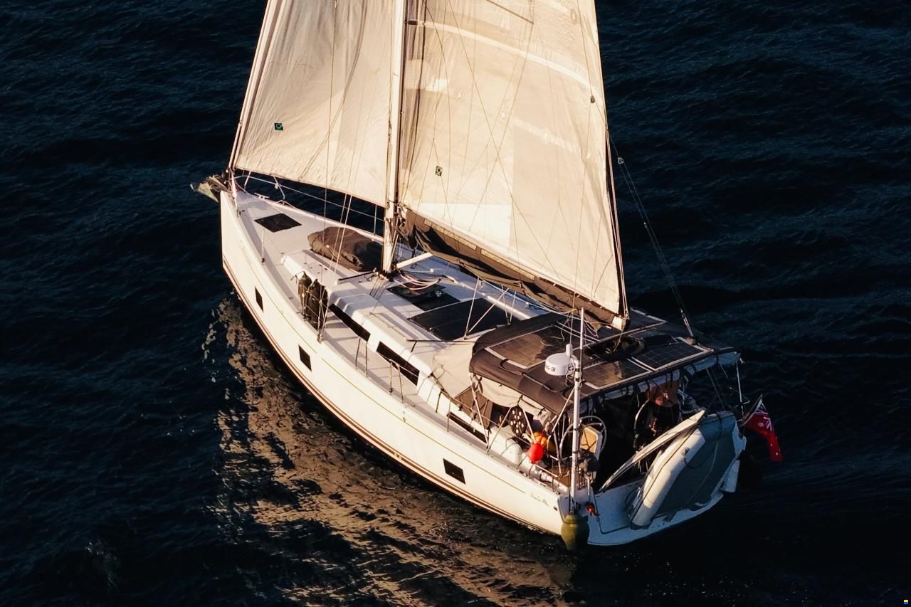 Hanse 418