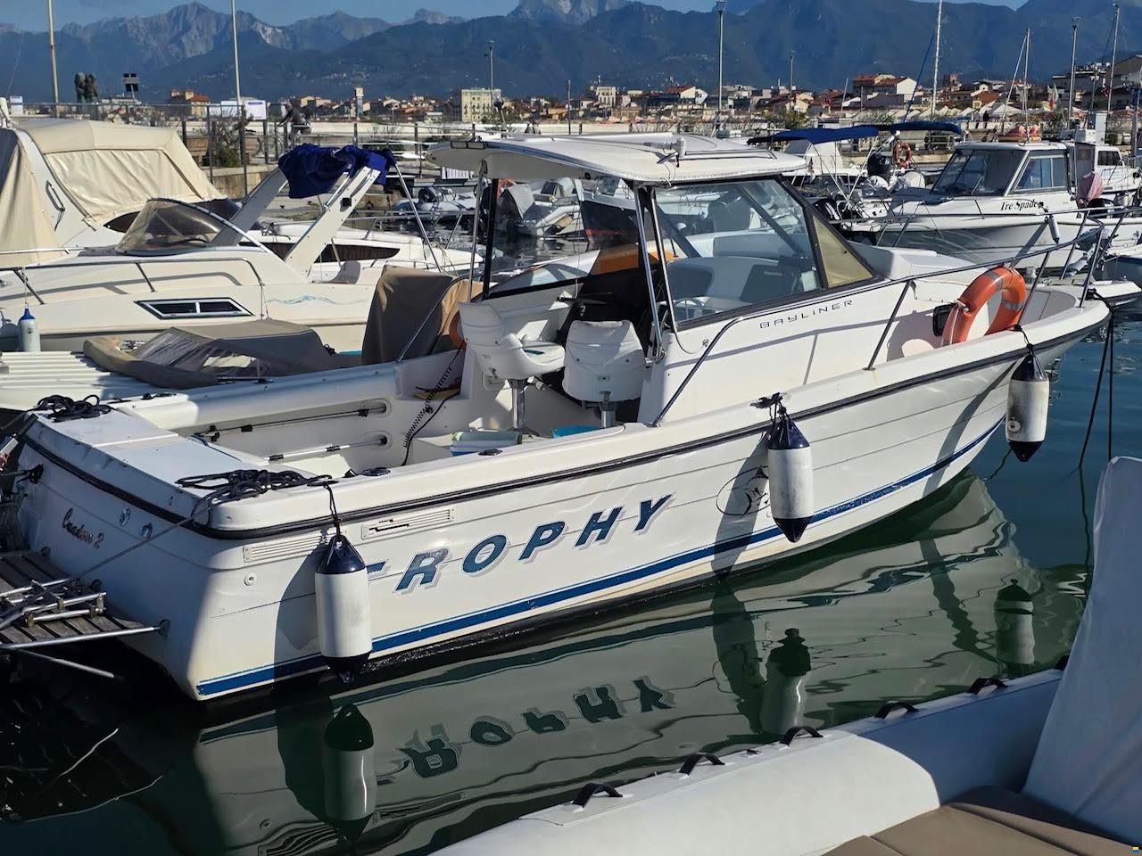 Bayliner Trophy 2352