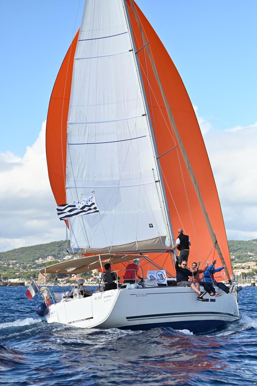 Dufour 375 Camargue