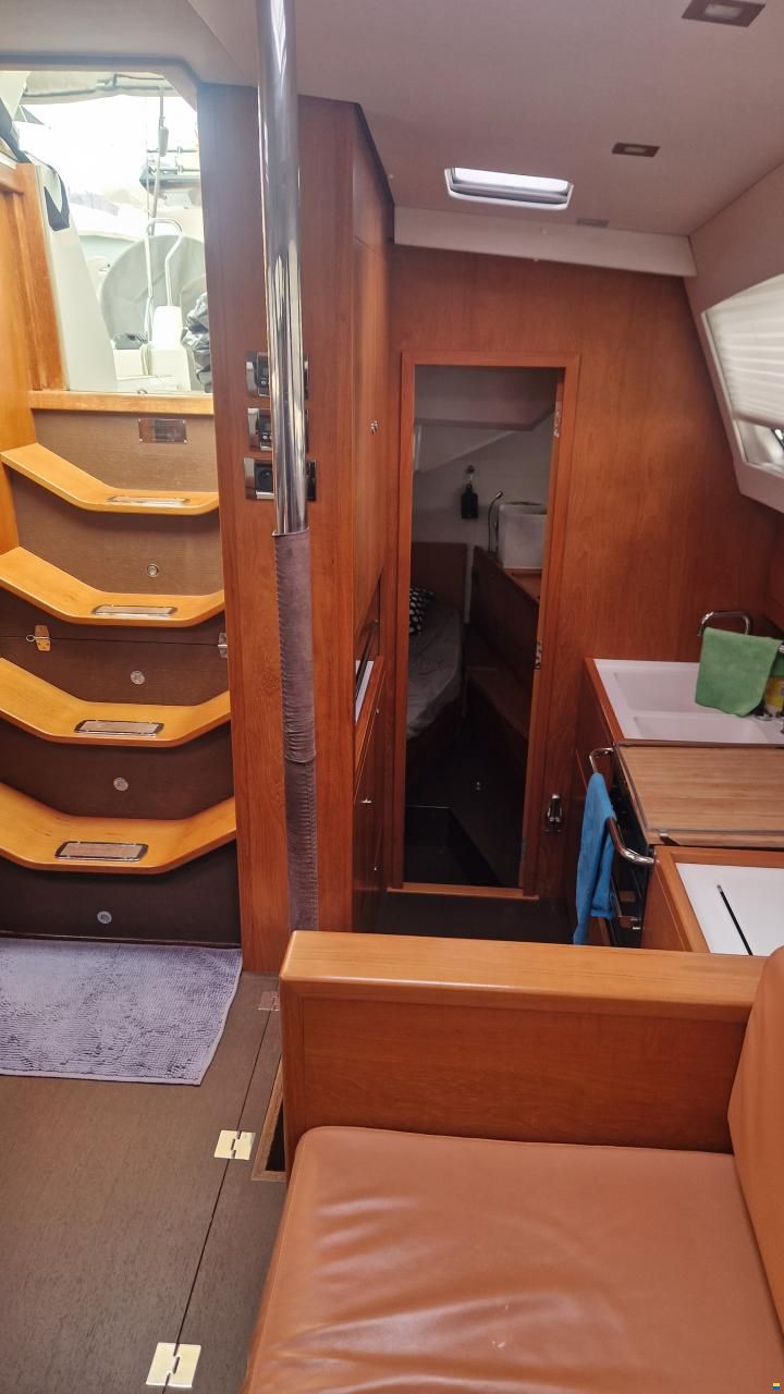 Wauquiez Pilot Saloon 48