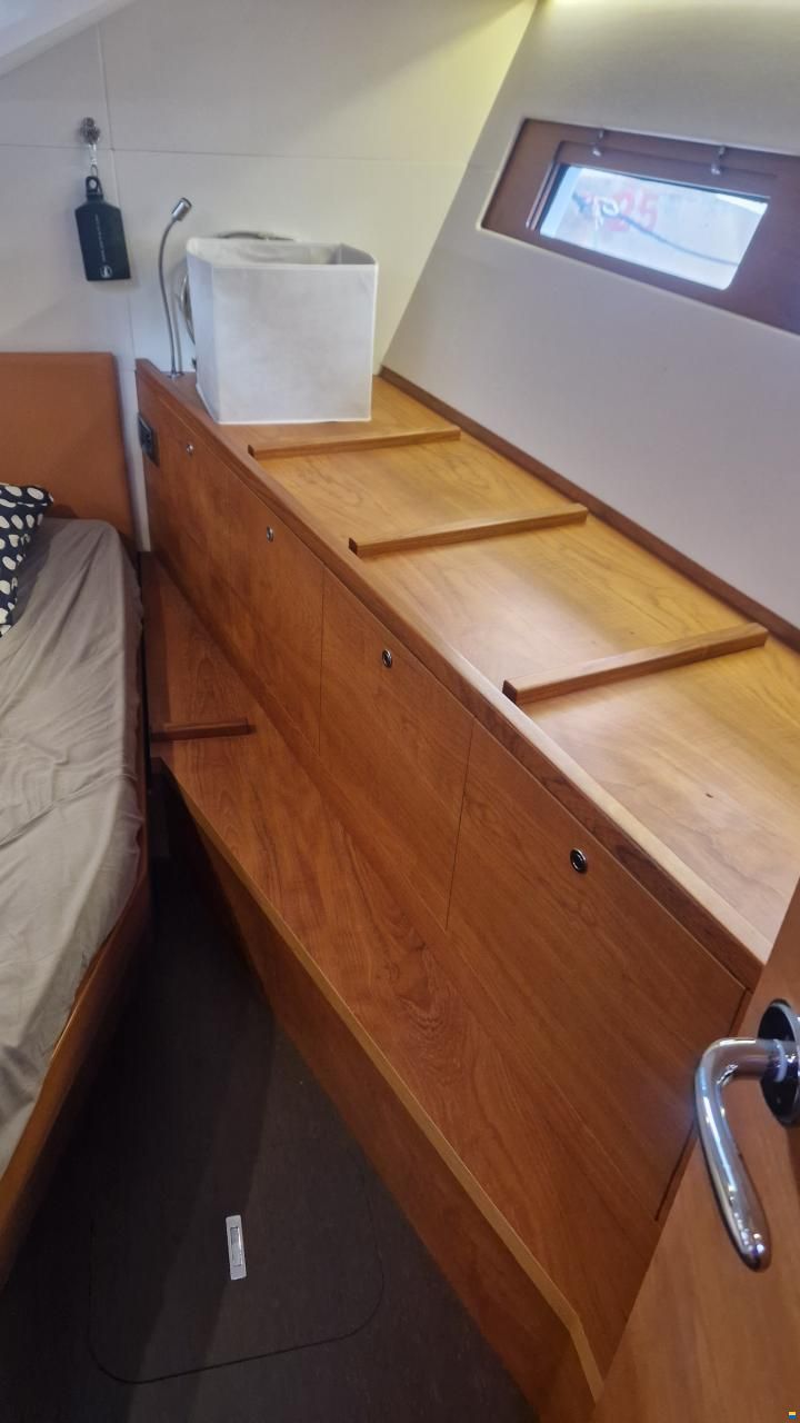 Wauquiez Pilot Saloon 48