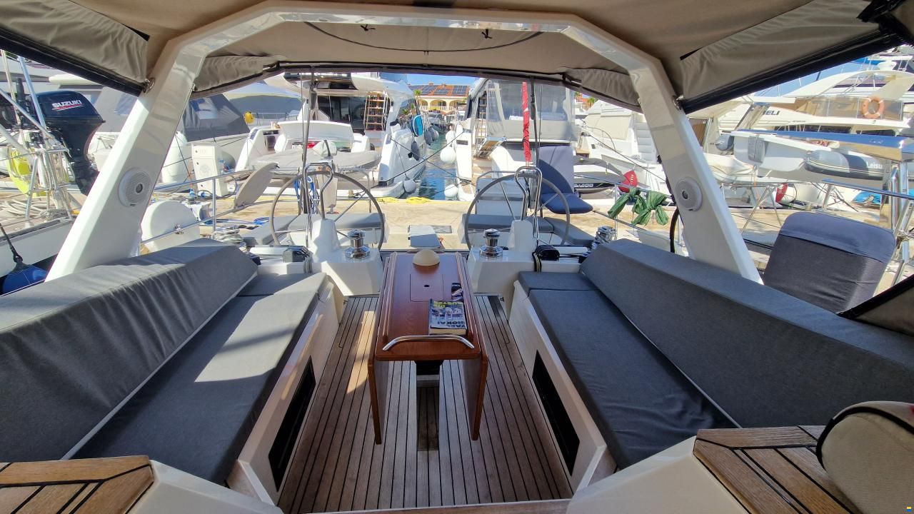 Wauquiez Pilot Saloon 48