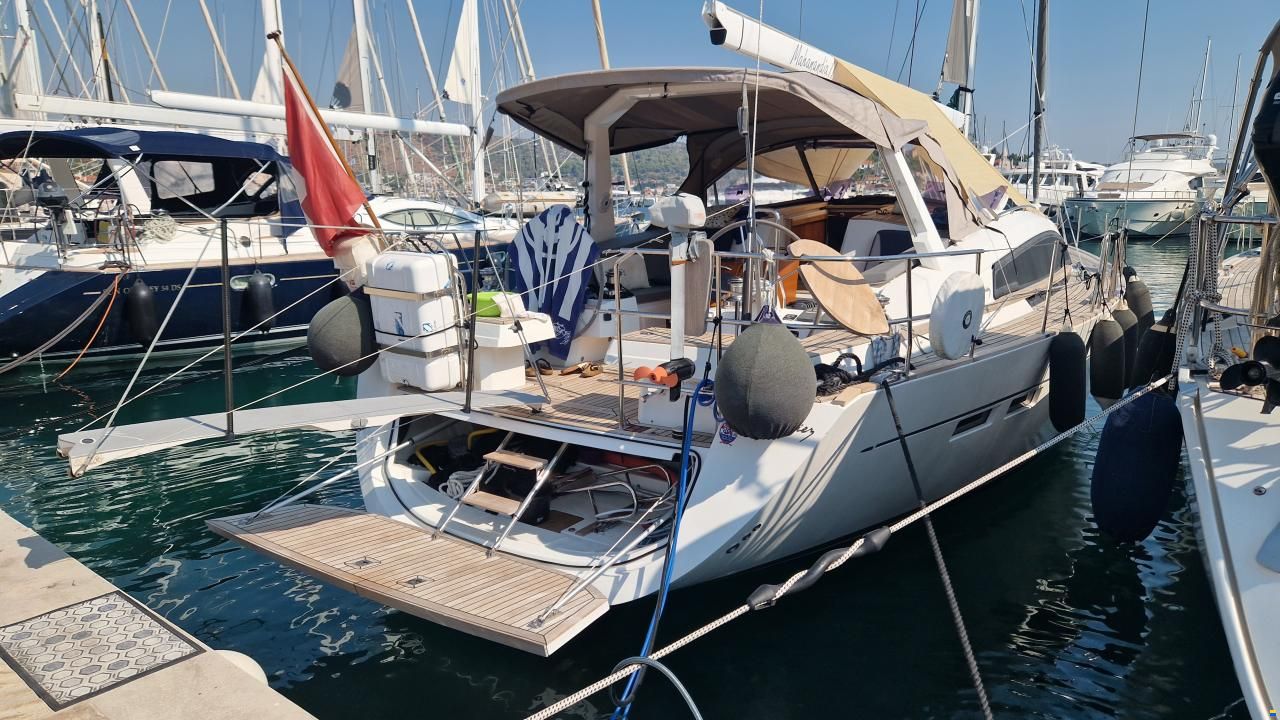 Wauquiez Pilot Saloon 48