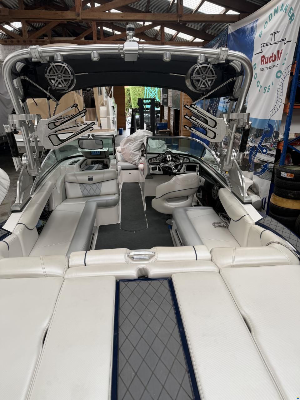 MasterCraft X30