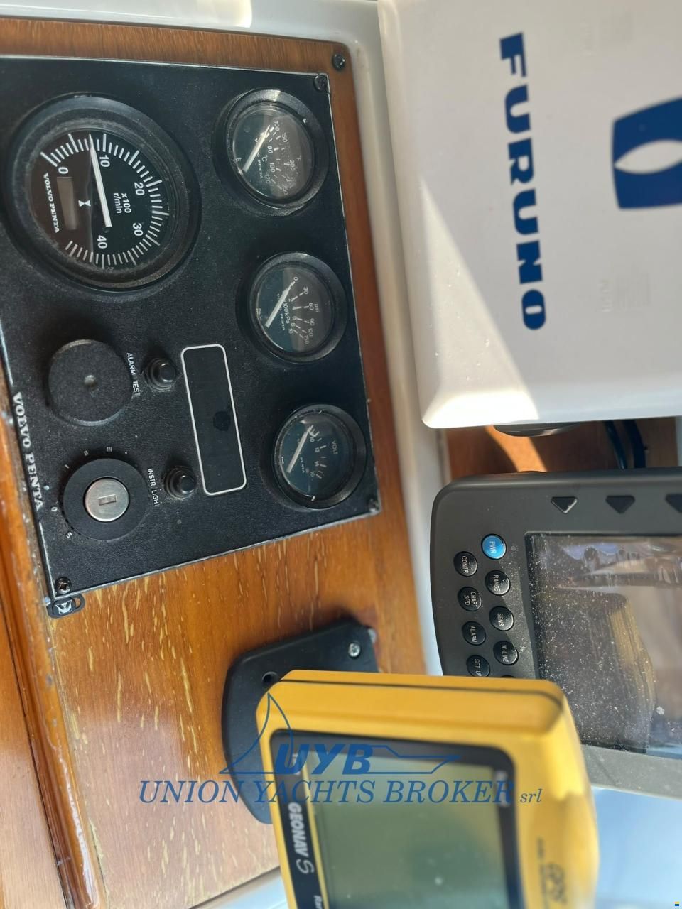 Beneteau Antares 760