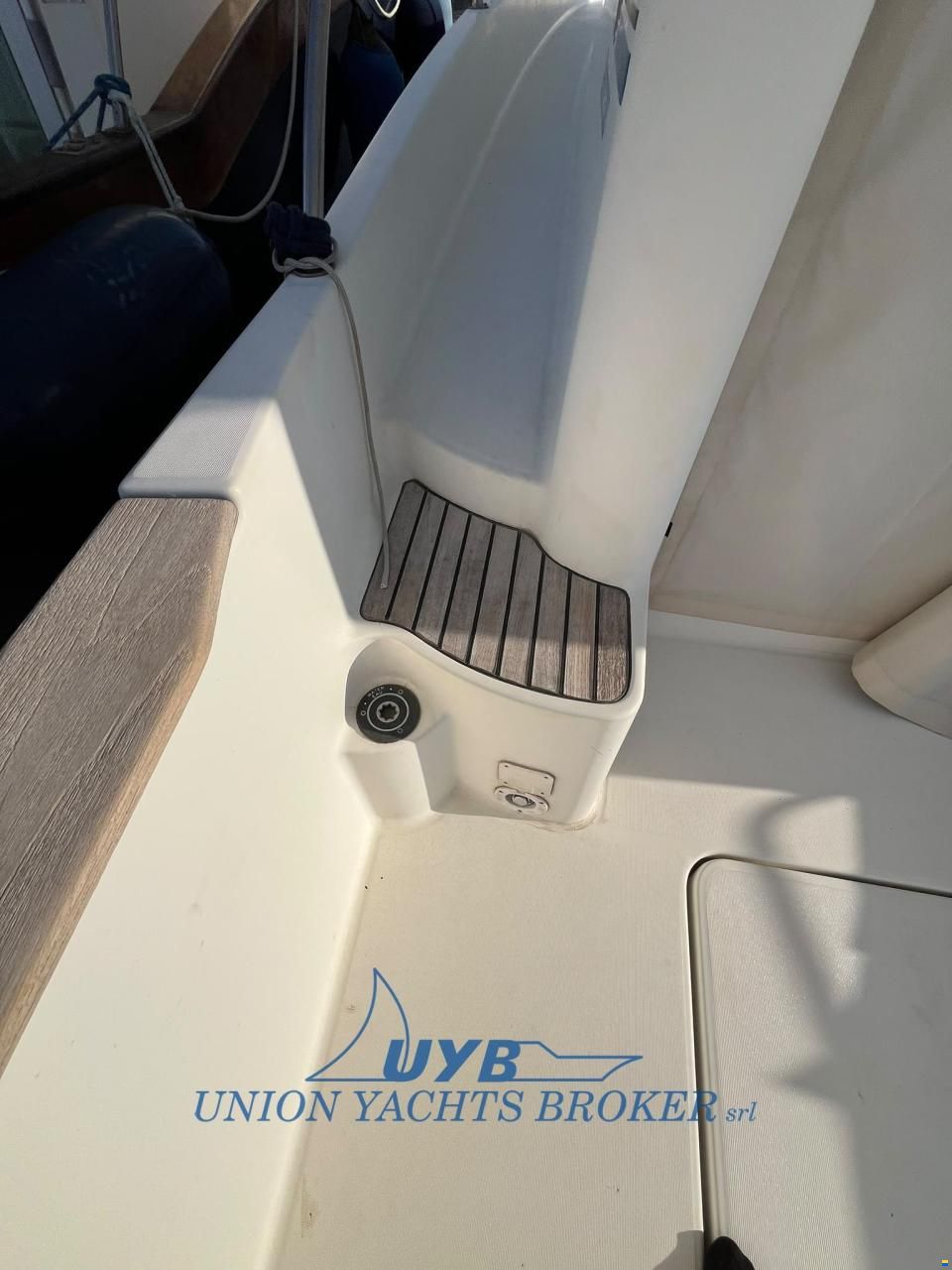 Beneteau Antares 760