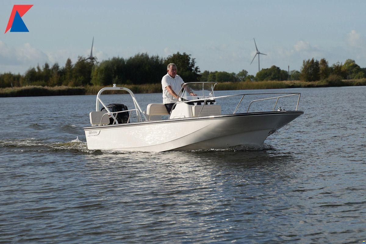 Boston Whaler 170 Montauk