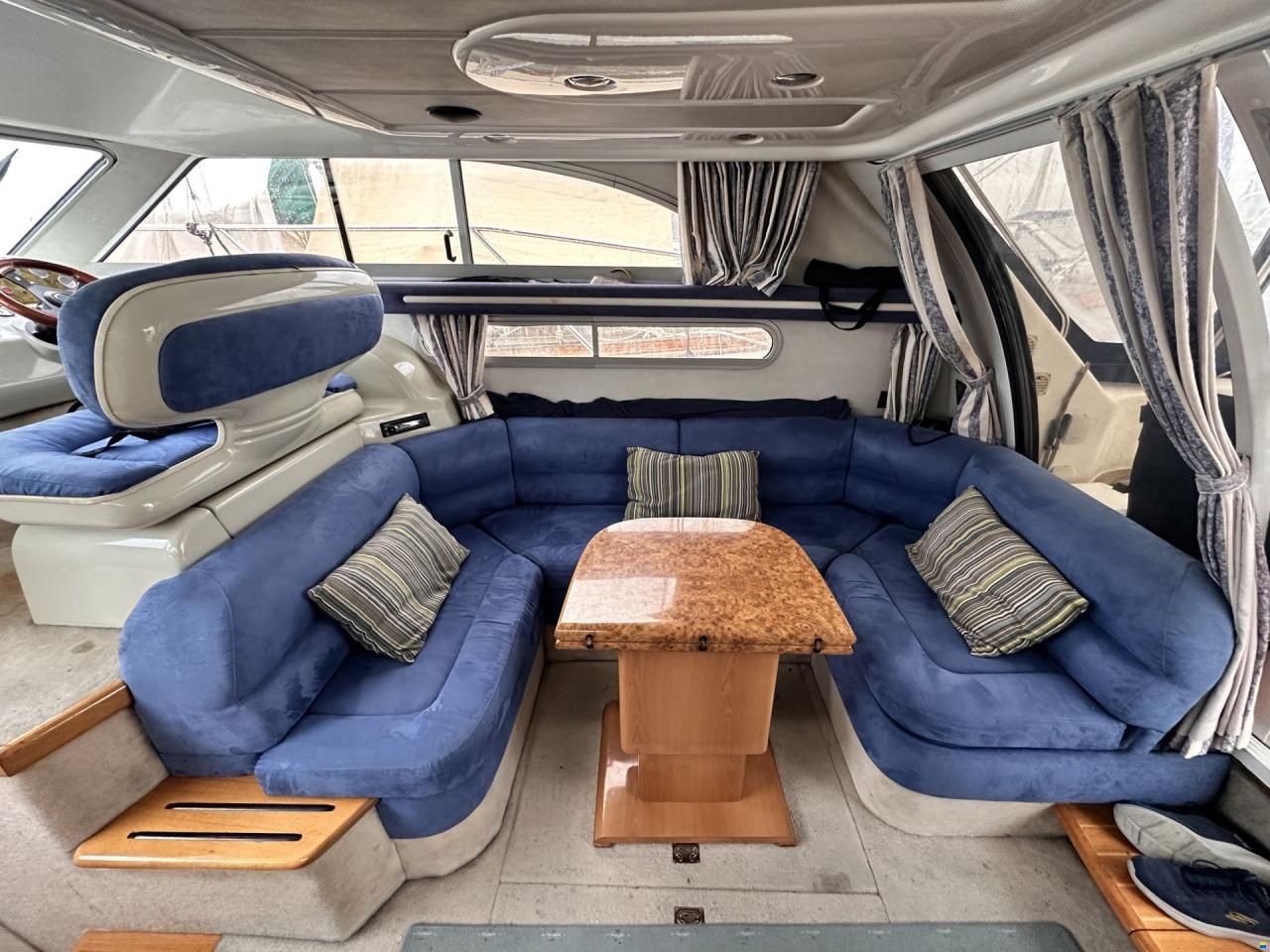 Sealine 360 F