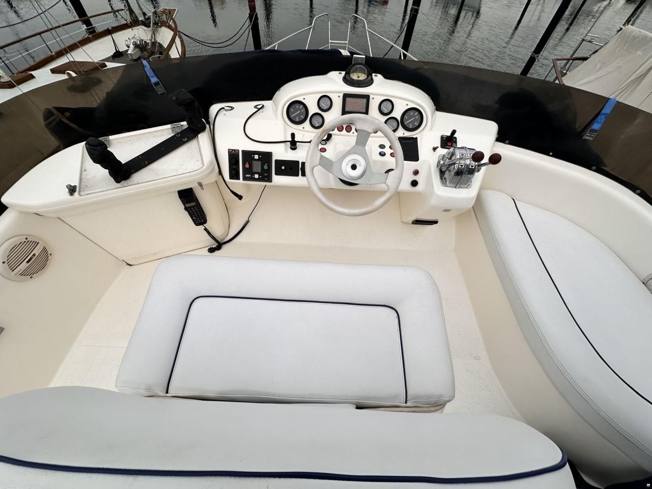 Sealine 360 F
