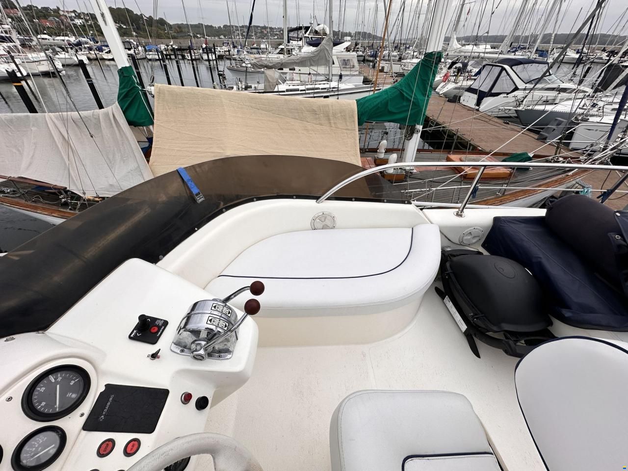 Sealine 360 F