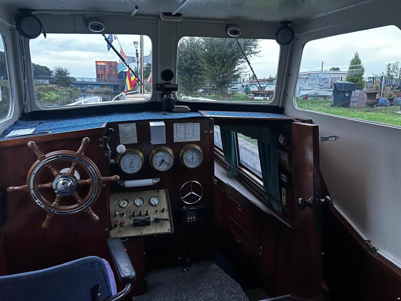 Klassiek Nederlands Stalen Motorkruiser