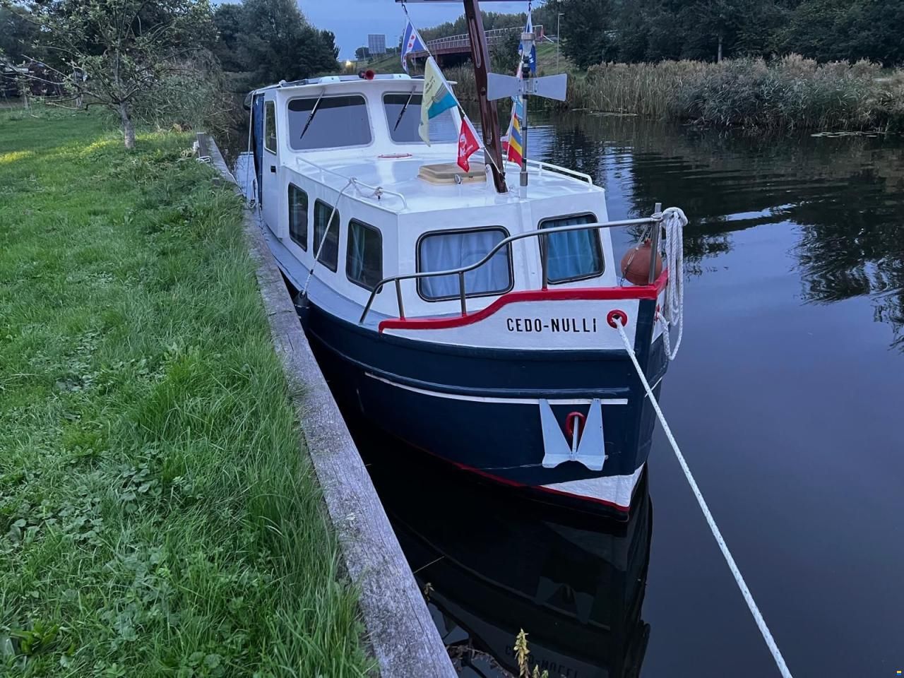 Klassiek Nederlands Stalen Motorkruiser