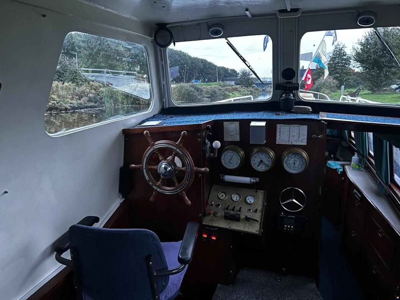 Klassiek Nederlands Stalen Motorkruiser