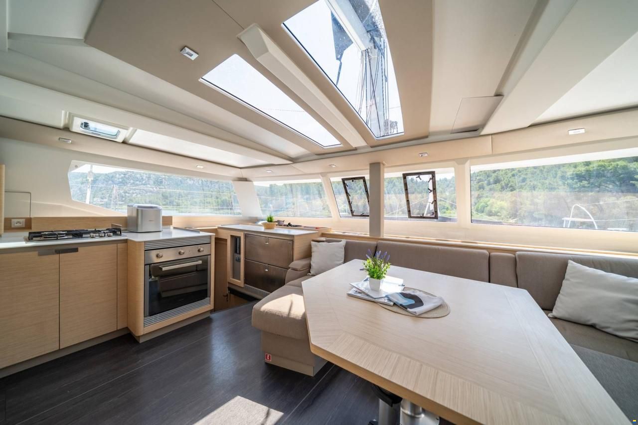 Fountaine-Pajot Tanna 47