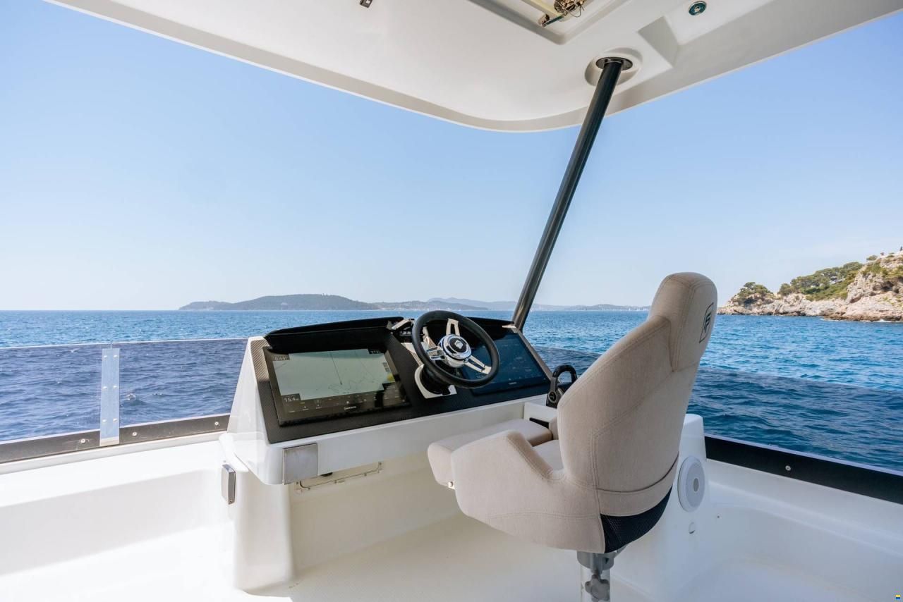 Fountaine-Pajot MY6