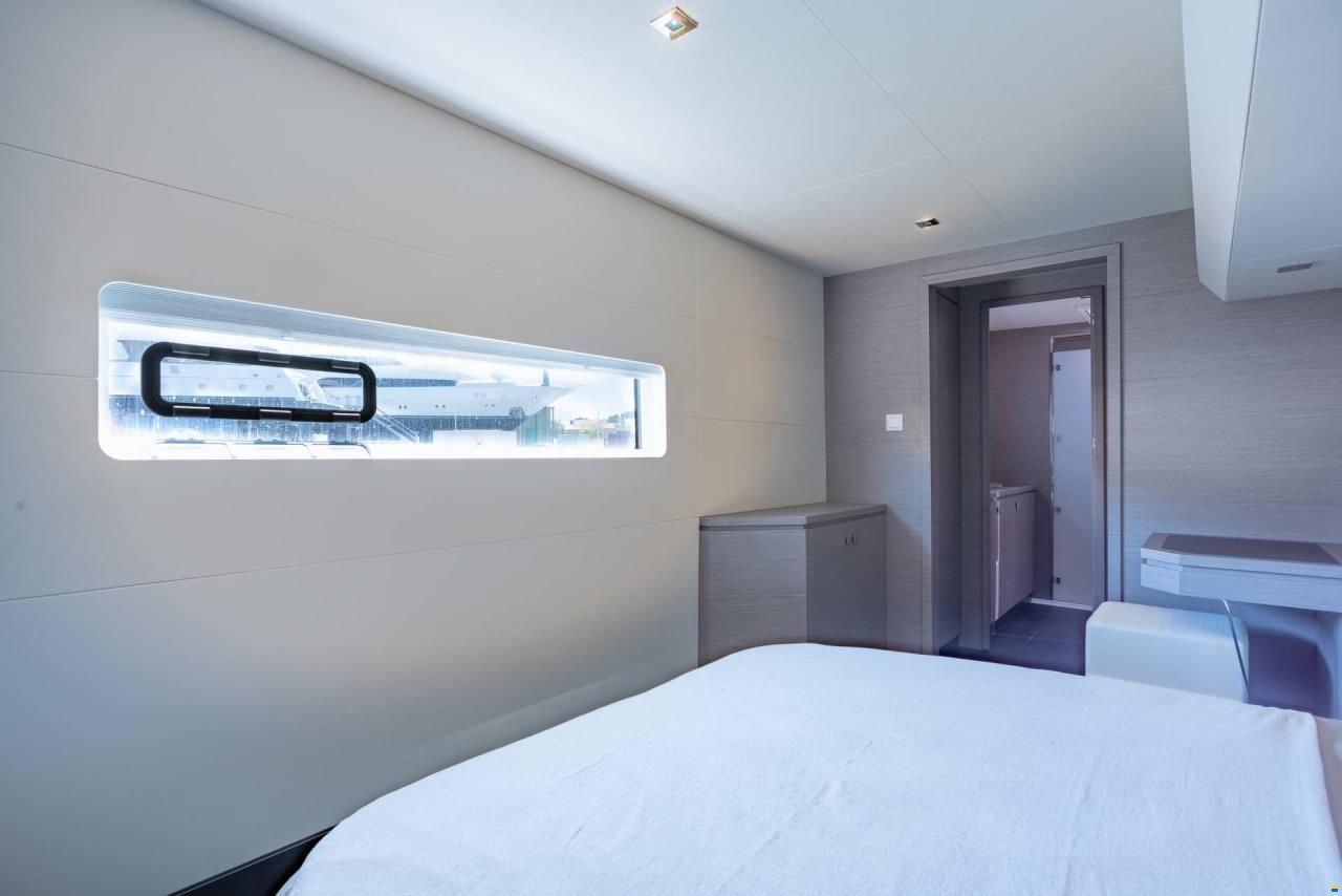 Fountaine-Pajot MY6