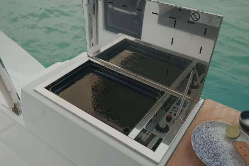 Fountaine-Pajot Aura 51
