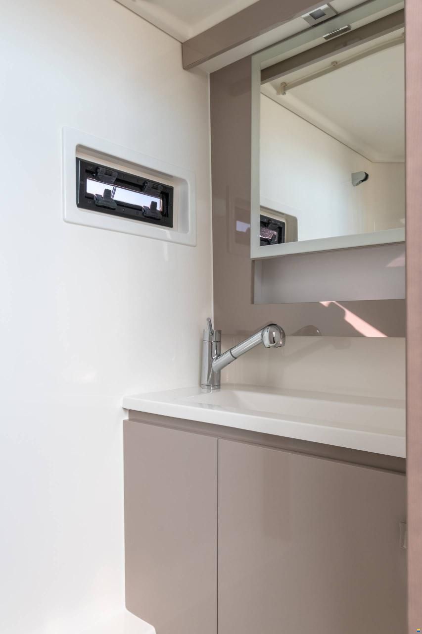 Fountaine-Pajot MY4.S