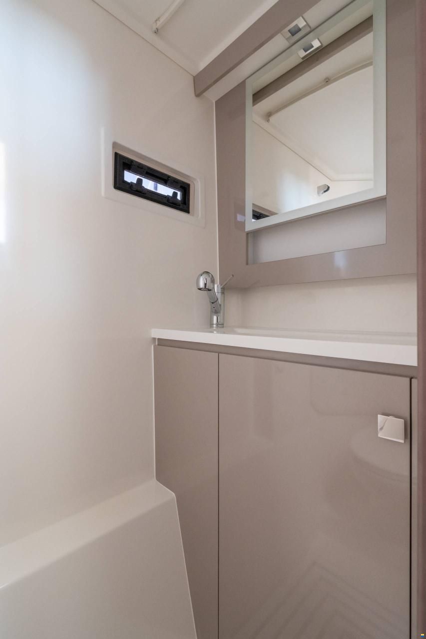 Fountaine-Pajot MY4.S