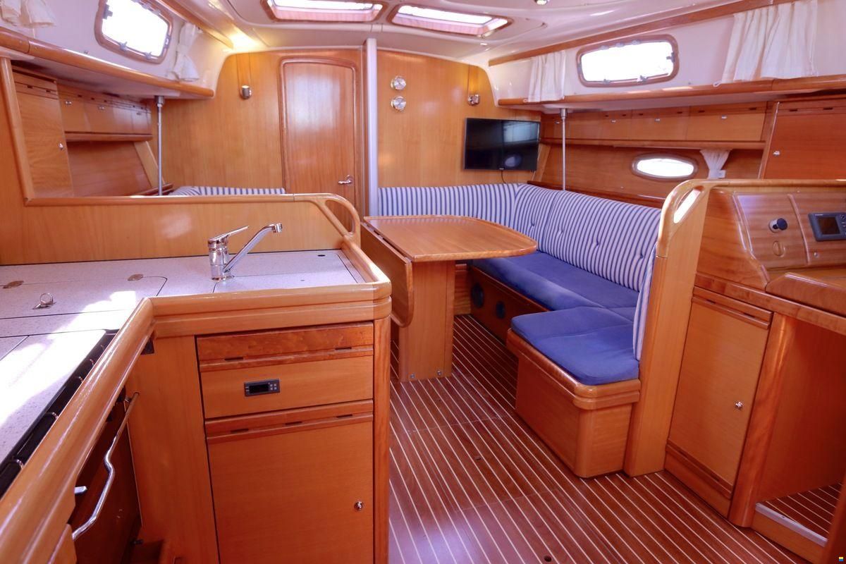 Bavaria 37-2 C