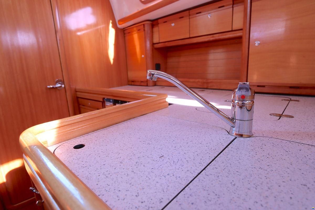 Bavaria 37-2 C